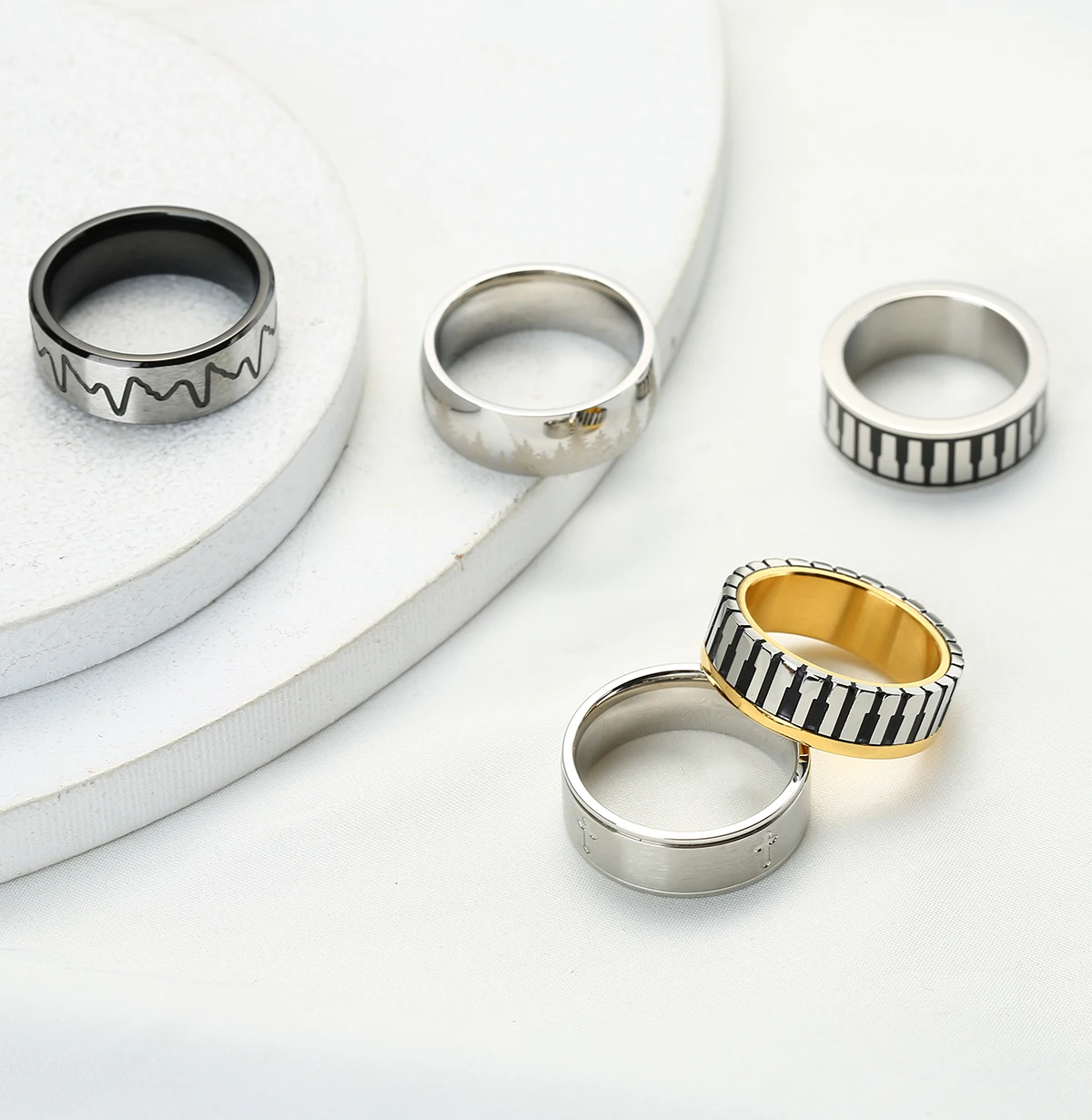 Wholesale Bulk Jewelry Black Silver Rose Gold Blue Plated Wedding Band Trendy Stainless Steel Rings Set for Men Women Couples