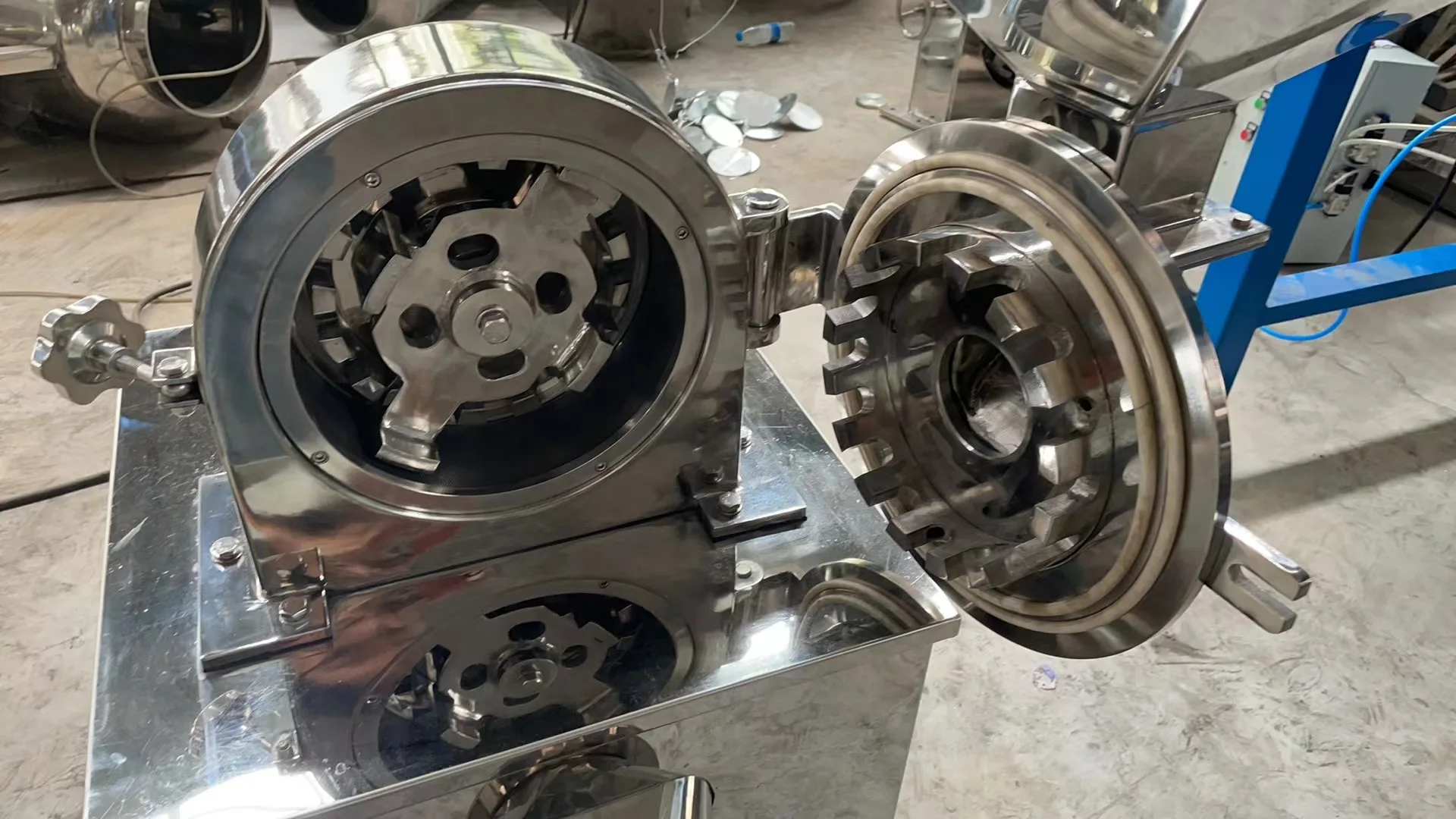 Commercial dry grain coffee beans pulverize cassava chili protein grinder machine