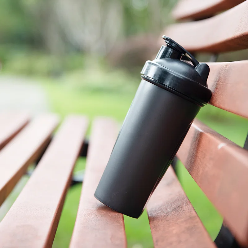 Wholesale Custom Logo 400ml 600ml Protein Shaker Bottles Outdoor Gym Sports Protein Shaker Bottle Protein Shaker Cup