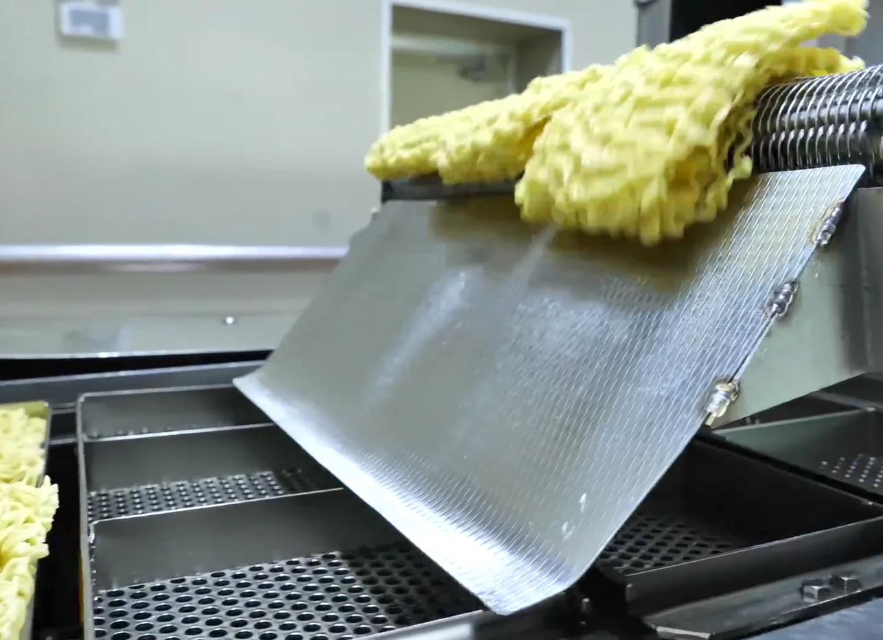 Source Factory SUS410 Customized Durable Precise Ramen Noodle frying retainer for noodle machine accessories