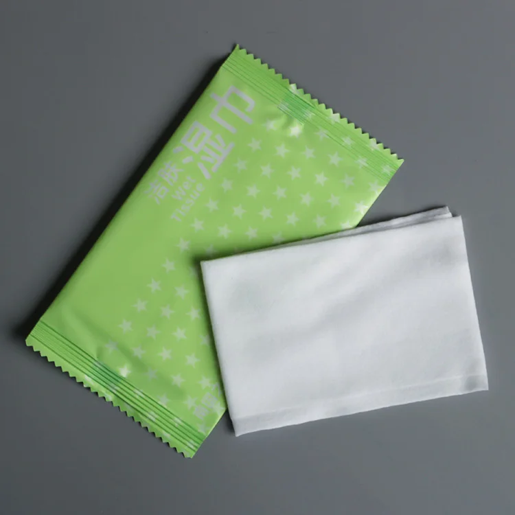 Individual wrapped face hand wet wipes for restaurant hotel shop