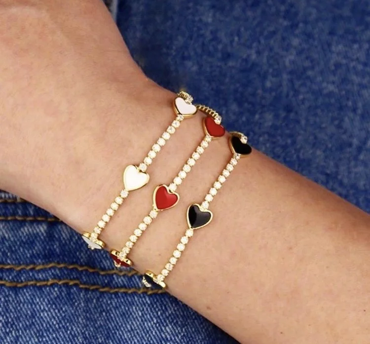 Latest ladies Love shape copper micro diamond rhinestone party fashion charm high quality bracelet accessories