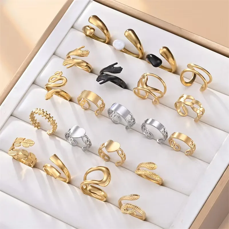 Wholesale stainless steel ring Fashion light luxury 18K drop oil simple open ring oil pressure titanium steel ring