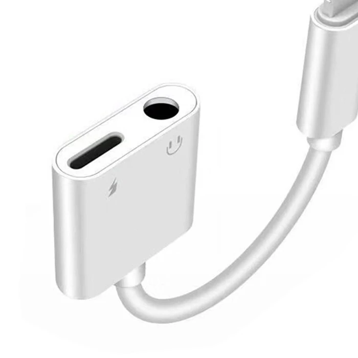 phone Splitter 3.5mm Headphone Adapter And Dual Port Adapter For Iphone 2 In 1 Charging And Music Listening