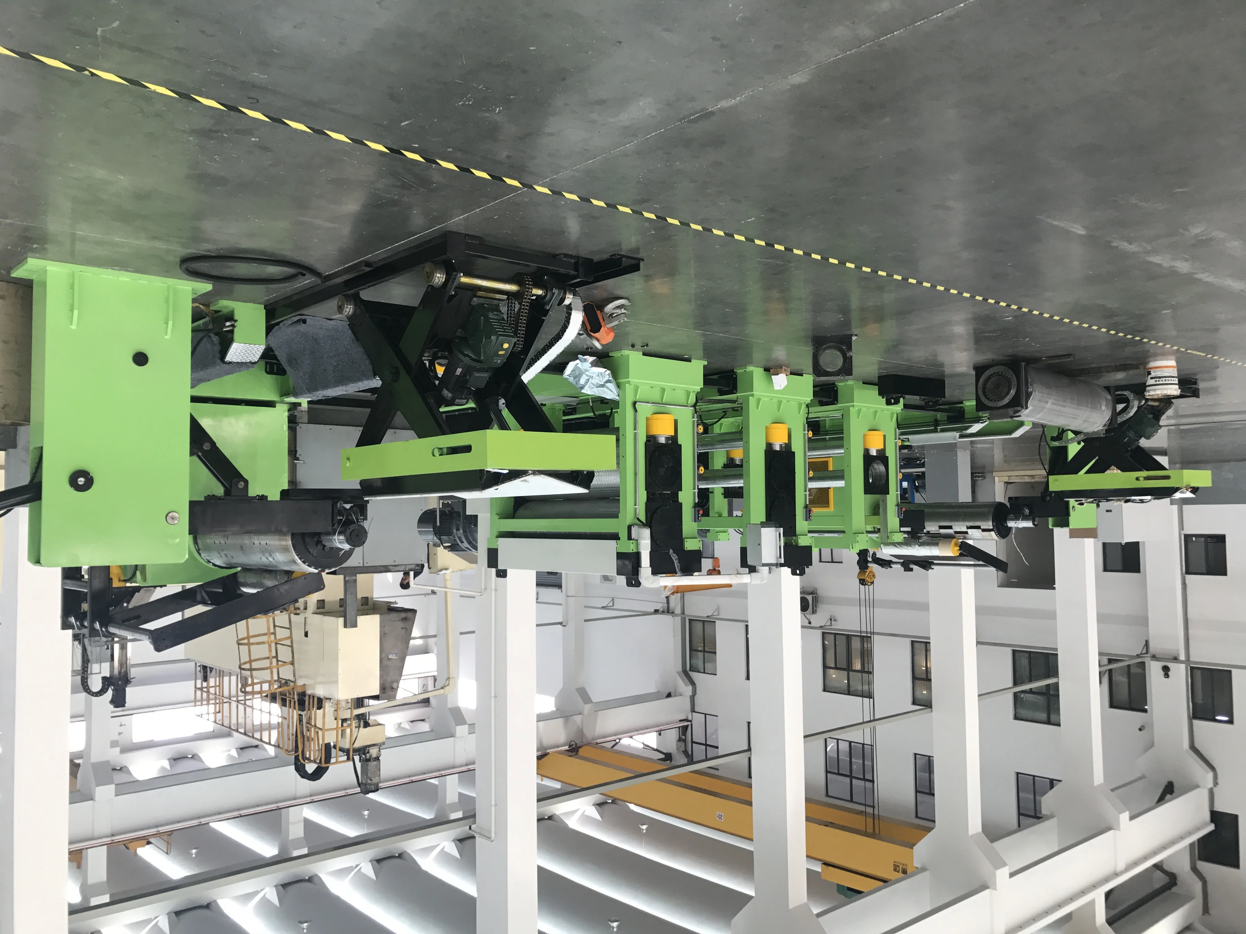 China Automatic manufacturing popular Plate Sheets Embossing Machine For Metal