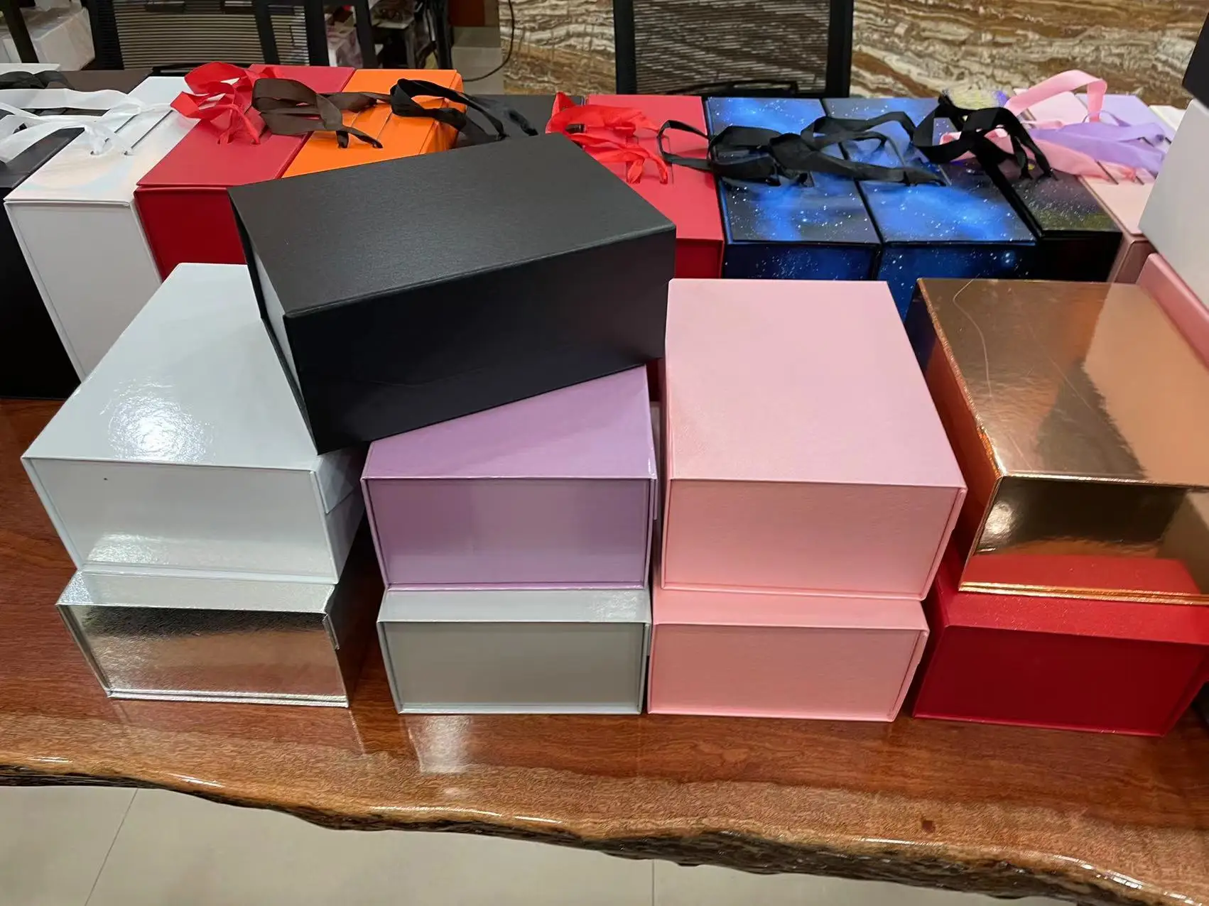 Wholesale Luxury Hair Wig Packaging Black Box Closure Custom Logo Magnetic Gift Box Package