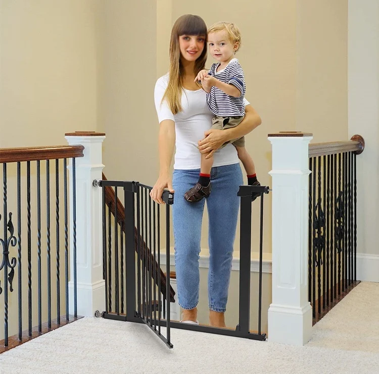 In Stock New Trending Protection Baby Pet Children Production Gate Indoor Fence Barrier Door Toddlers