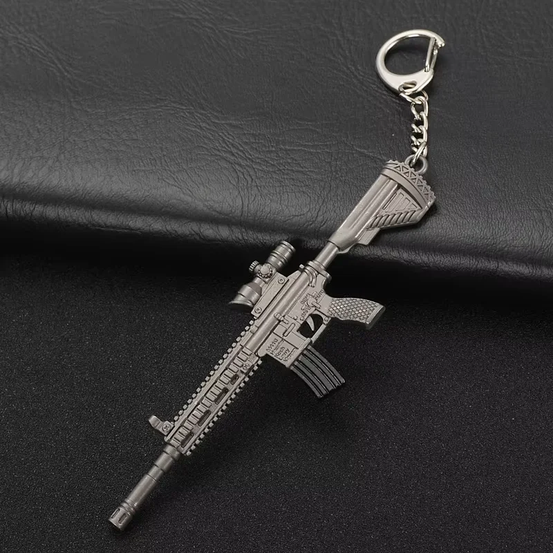 Famous Shooting Game Gun Model Metal Keychain Zinc Alloy Key Chain Mini 98k Pan Model Pendants Car Key Backpack Keyring Gift