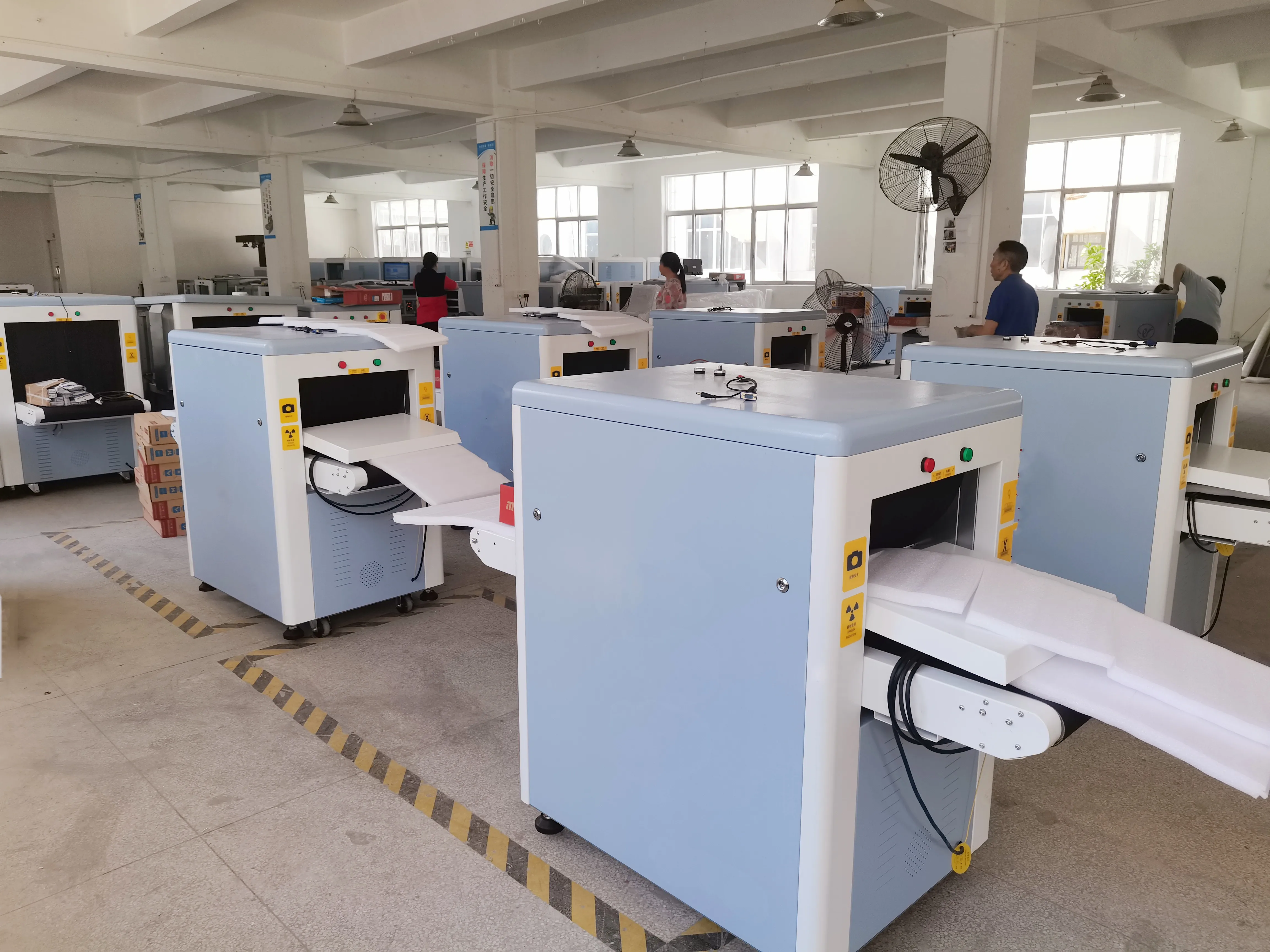 High quality x-ray luggage scanner baggage metal detector whole sale standard size x-ray baggage scanner