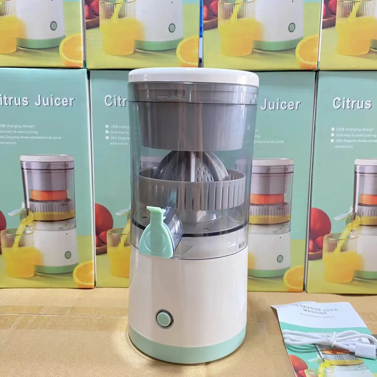 Hot sale new home kitchen multi-functional 360 degree electric juicer automatic juice slag separation press portable blender