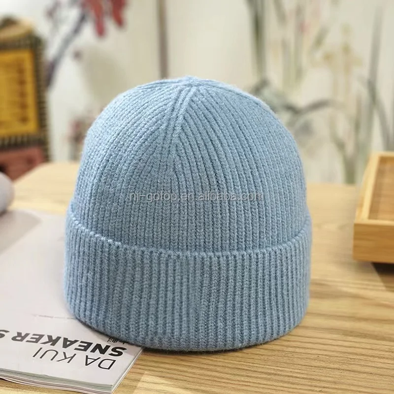 Unisex Daily Beanies for Men and Women Soft Slouchy Winter Knit Fisherman Caps Cuffed Cap with Skull Design for Travel