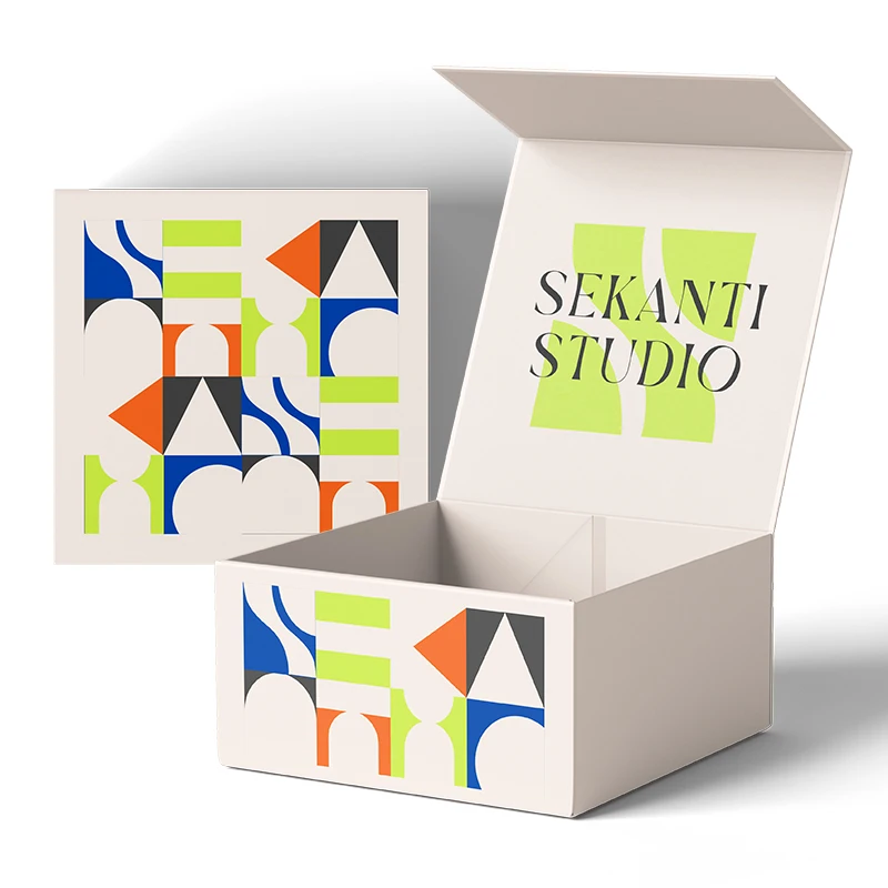 Custom Flap Lid Packaging Foldable Cardboard Bespoke Folding Boxes Magnetic Closure Gift Box Magnetic Black Box with Adhesive