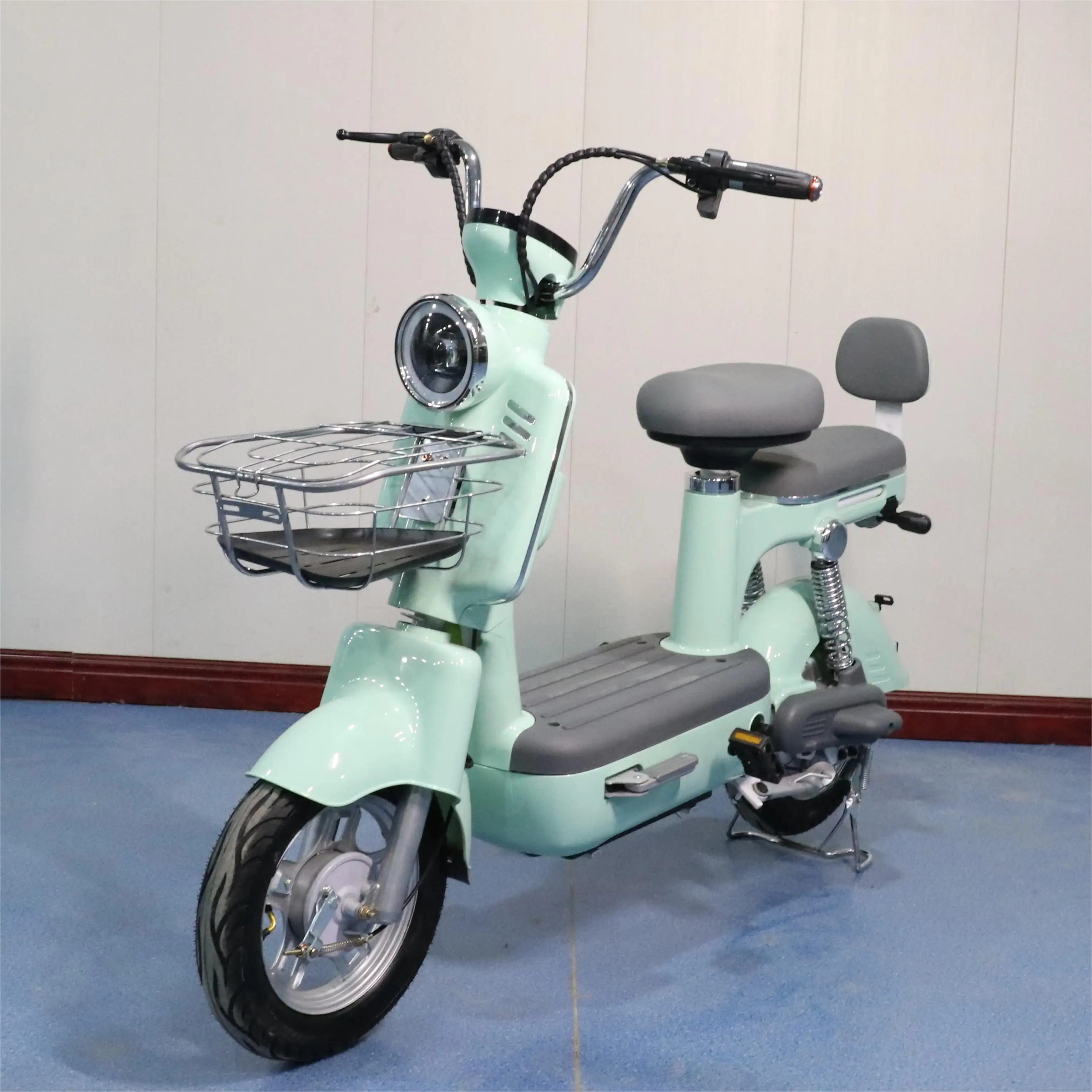 Chinese Hot Sale Ce Mobility 350w Electric Scooter Cheap Electric Moped With Pedals Powerful Scooters Electric Bike