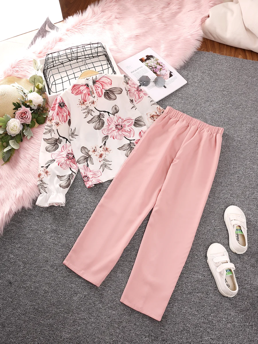 Комплекты одежды для девочек-подростков на осень 8-12 лет