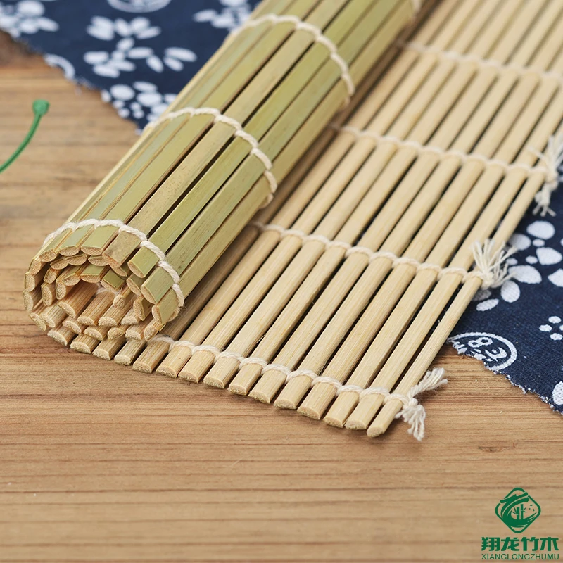 Hot Selling 24*24cm Semi Circle Shape Green Skin Bamboo Sushi Rolling Mat