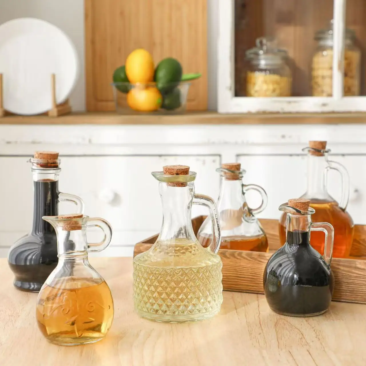 250ml 350ml oil bottle with handle seasoning bottle Household olive oil bottle sauce vinegar seasoning pan with handle European