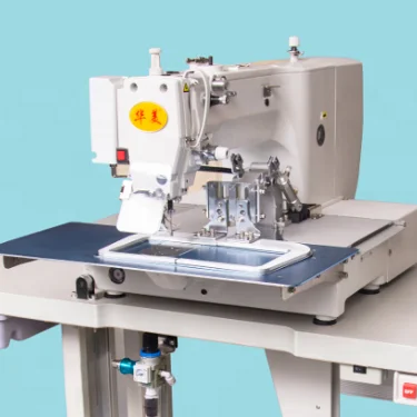 Industrial L Sewing Machine 200*100 Size Series Machine Computerized Pattern Machine 12MM Max. Sewing Thickness High Speed