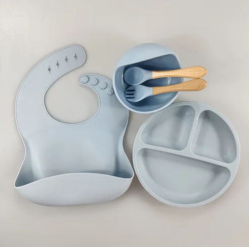 100% Food Grade Custom Kids Children Storage Plates Bib Pacifier Bowl Portable Microwave Tableware Silicone Baby Feeding Set