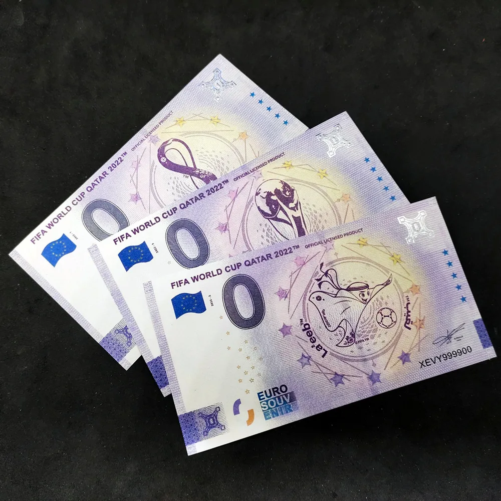 2022  Fluorescent Commemorative Coin Euro Money Football Sports Commemorative Coin Party Novelties