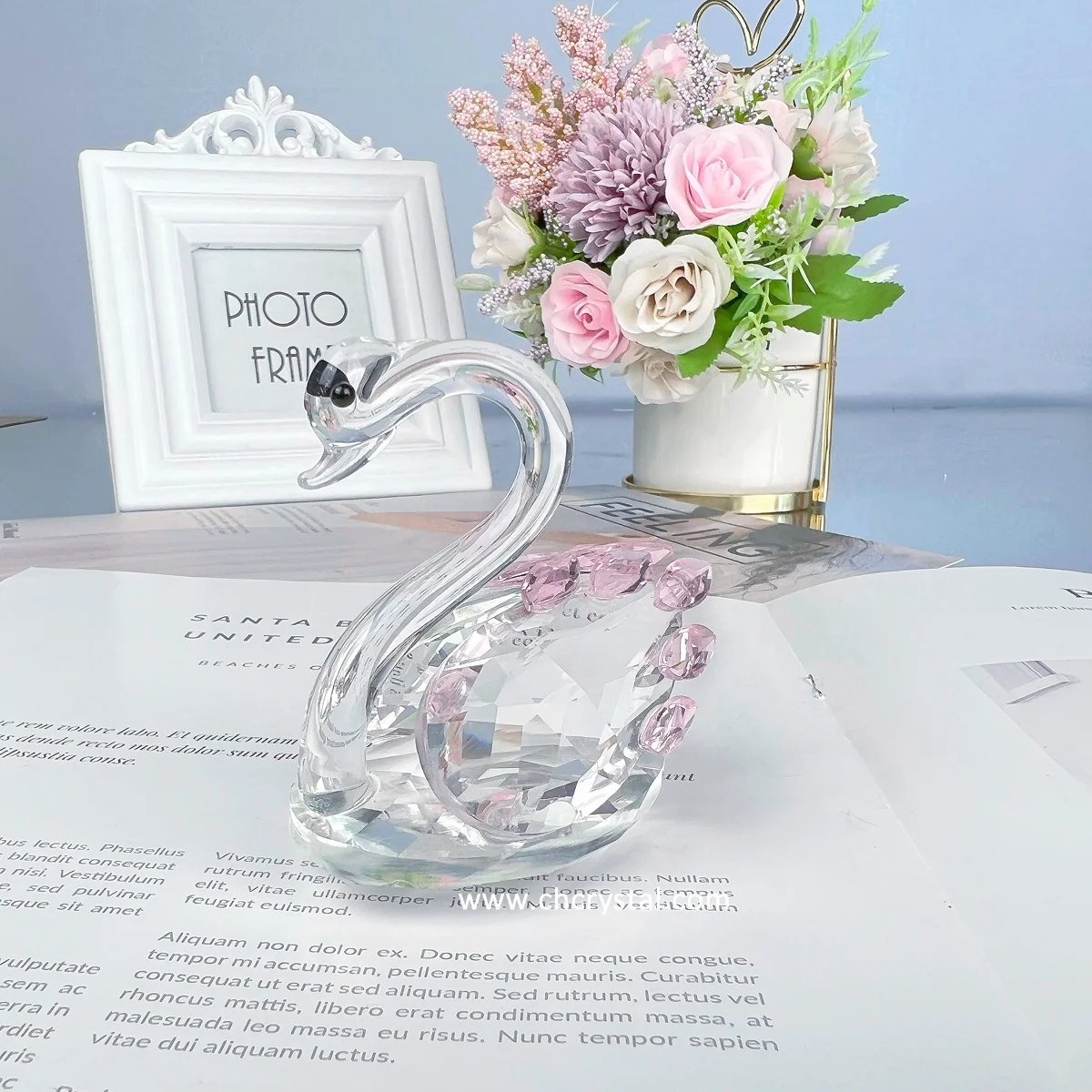 Hot Sale Wholesale Crystal Glass Swan Figurine For Animal Figurines Hand Carved Crystal Animals For wedding