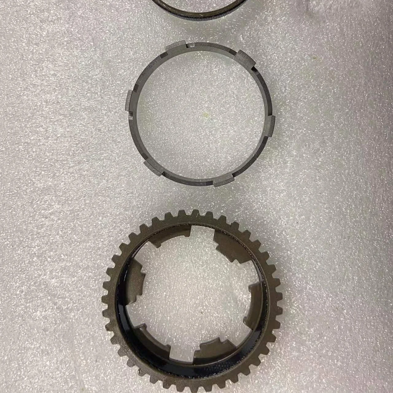 YSD manufacture 26687323 Synchronizer Ring 1st and 2nd  New Sail 1.5