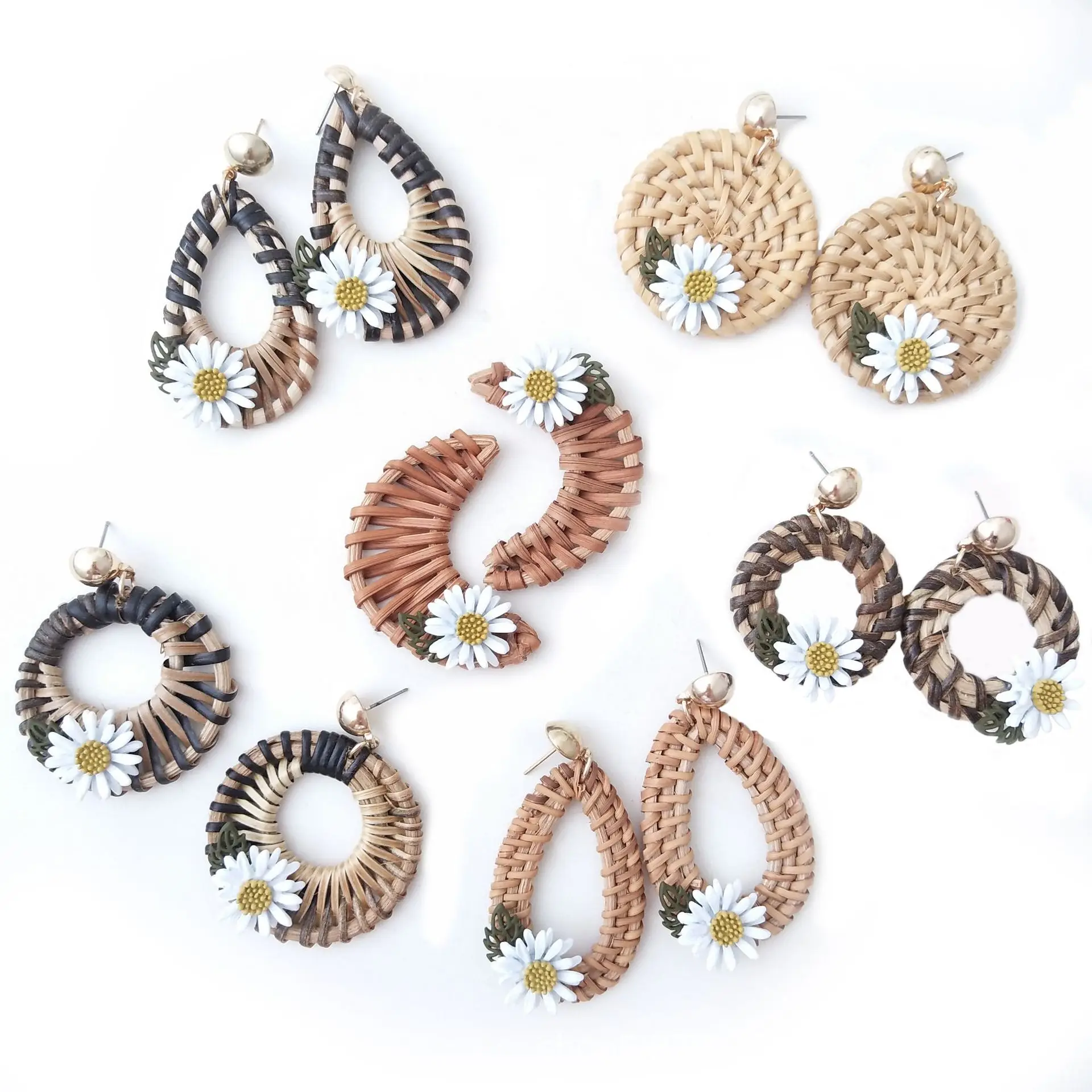 Rattan Earrings Lightweight Geometric Small Daisy Woven Bohemian Earrings Handmade Straw Wicker Braid Hoop Drop Dangle Earrings