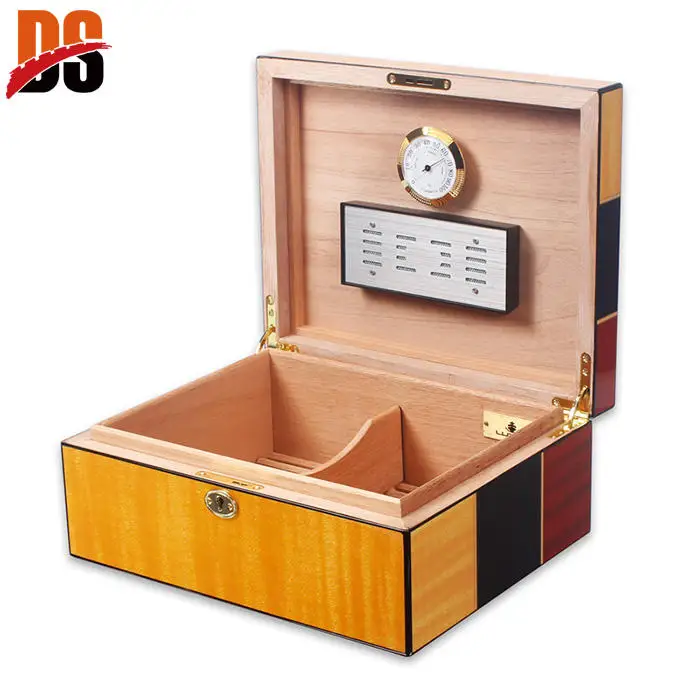 Glass-Top Cedar Wood Large Holds Travel Cigar Humidor Custom Design Cedar Wood Cigar Boxes