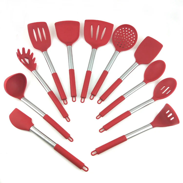 Red 8pcs silicone baking utensils Baking Tools Set include pastry brush, oven mitts,tongs and scraper set