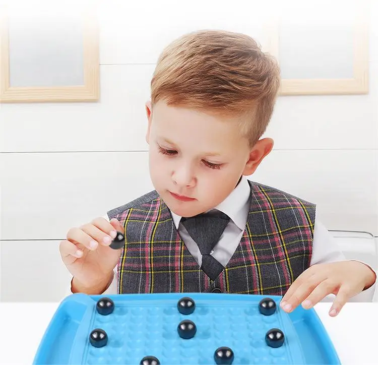 Fun Magnetic Battle Training Thinking Logic Parent-child Interactive Educational Toy Magnetic Induction Magnetic Chess Game Set