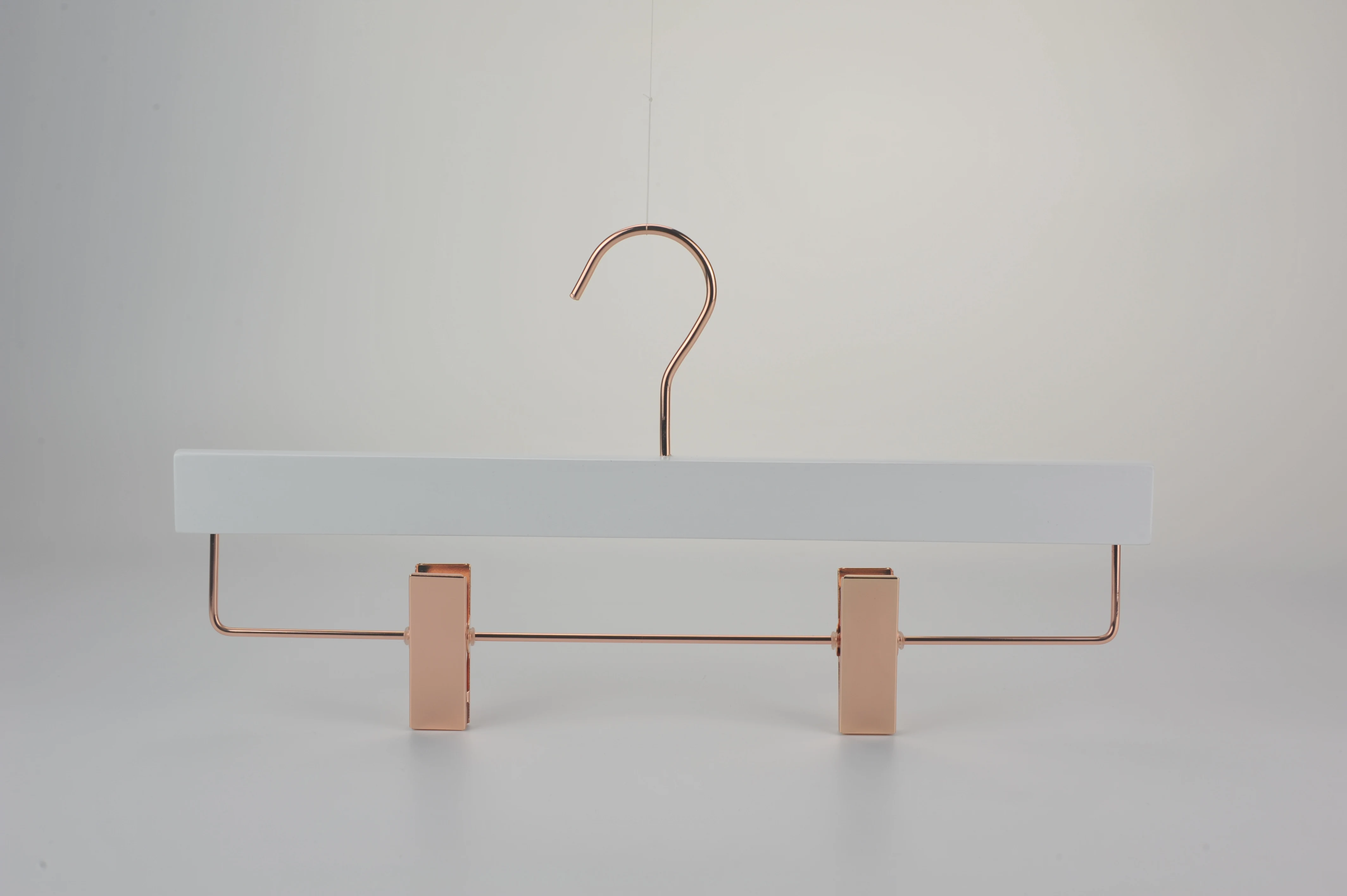 Luxury Wooden Hanger Series with High Glossy Painting