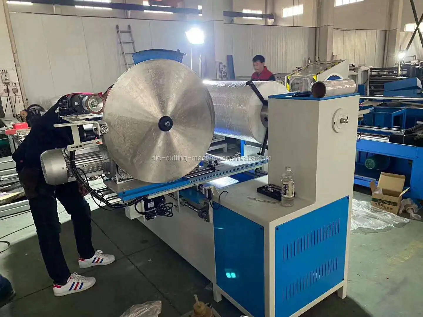 Meltblown Non-woven Fabric Slitting Machine