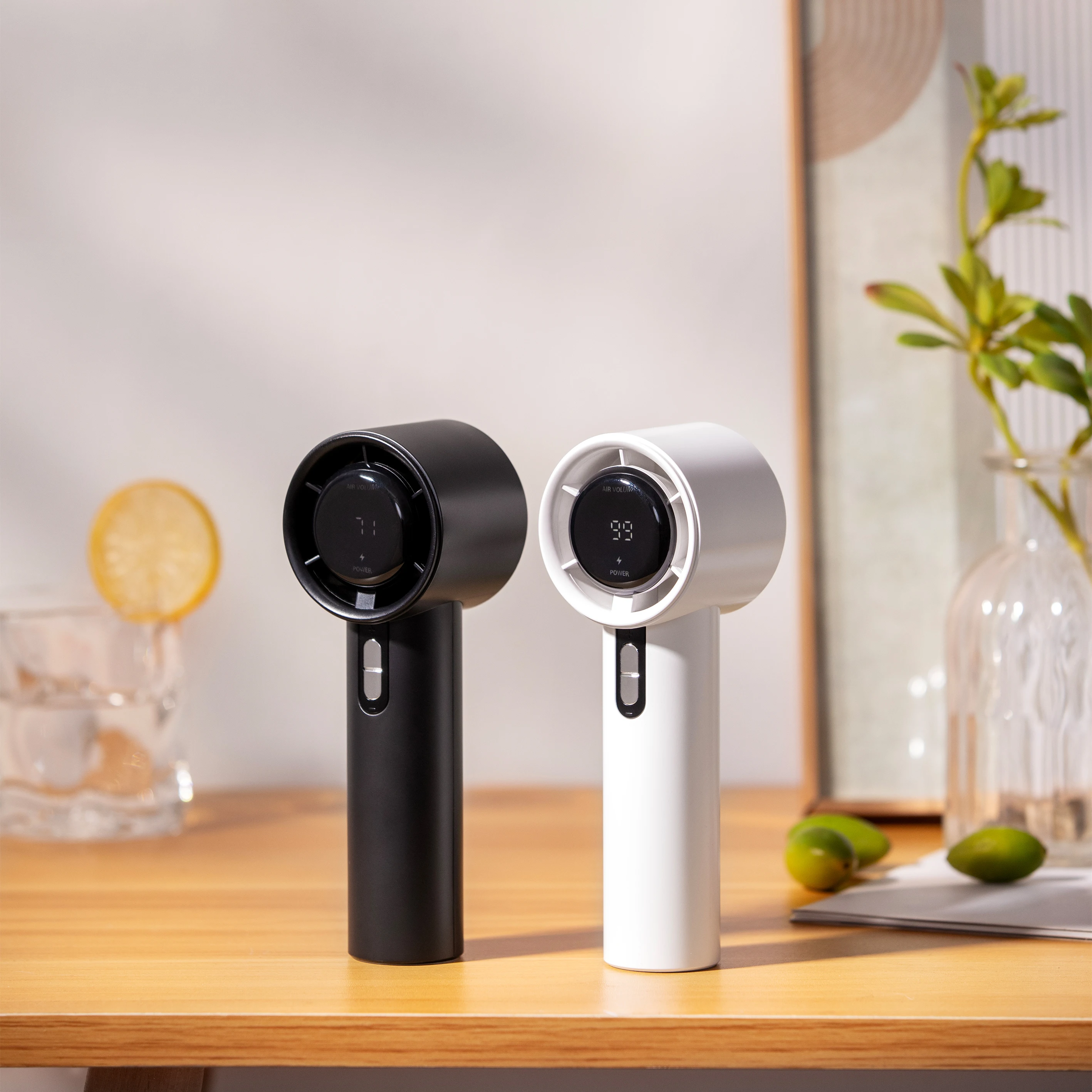 2024 High Quality Mini Fan Handle Bladeless Portable Hand Held Rechargeable USB Fan for Summer 100 Speeds Digital LED 3000mah 5W