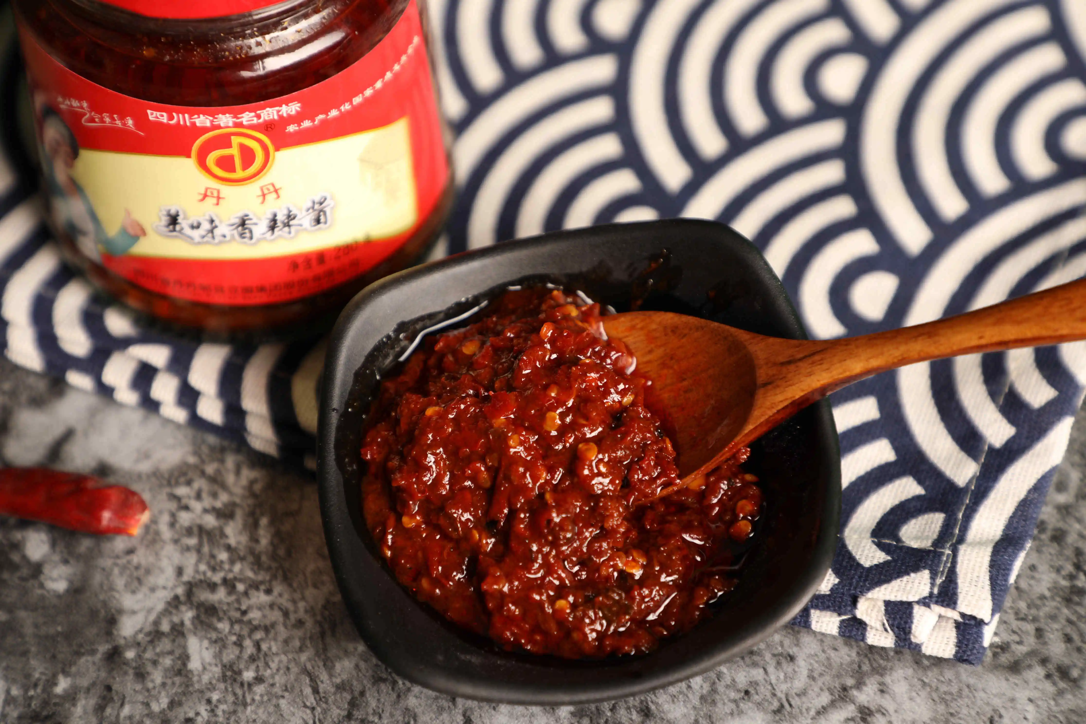 The factory wholesale Chinese spicy bibimbap for cooking