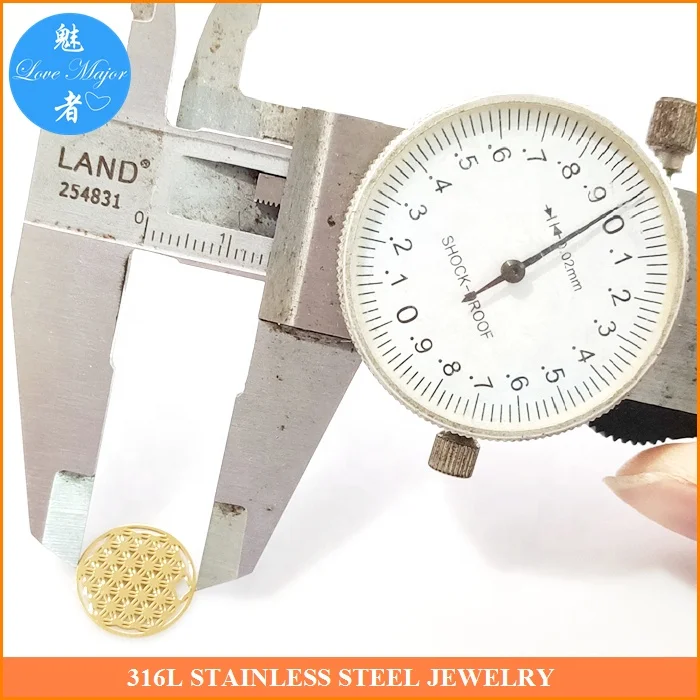Mandala Design Gold Plated Stainless Steel Jewelry Round Hollow Medallion Charm of Fashion   Pendant