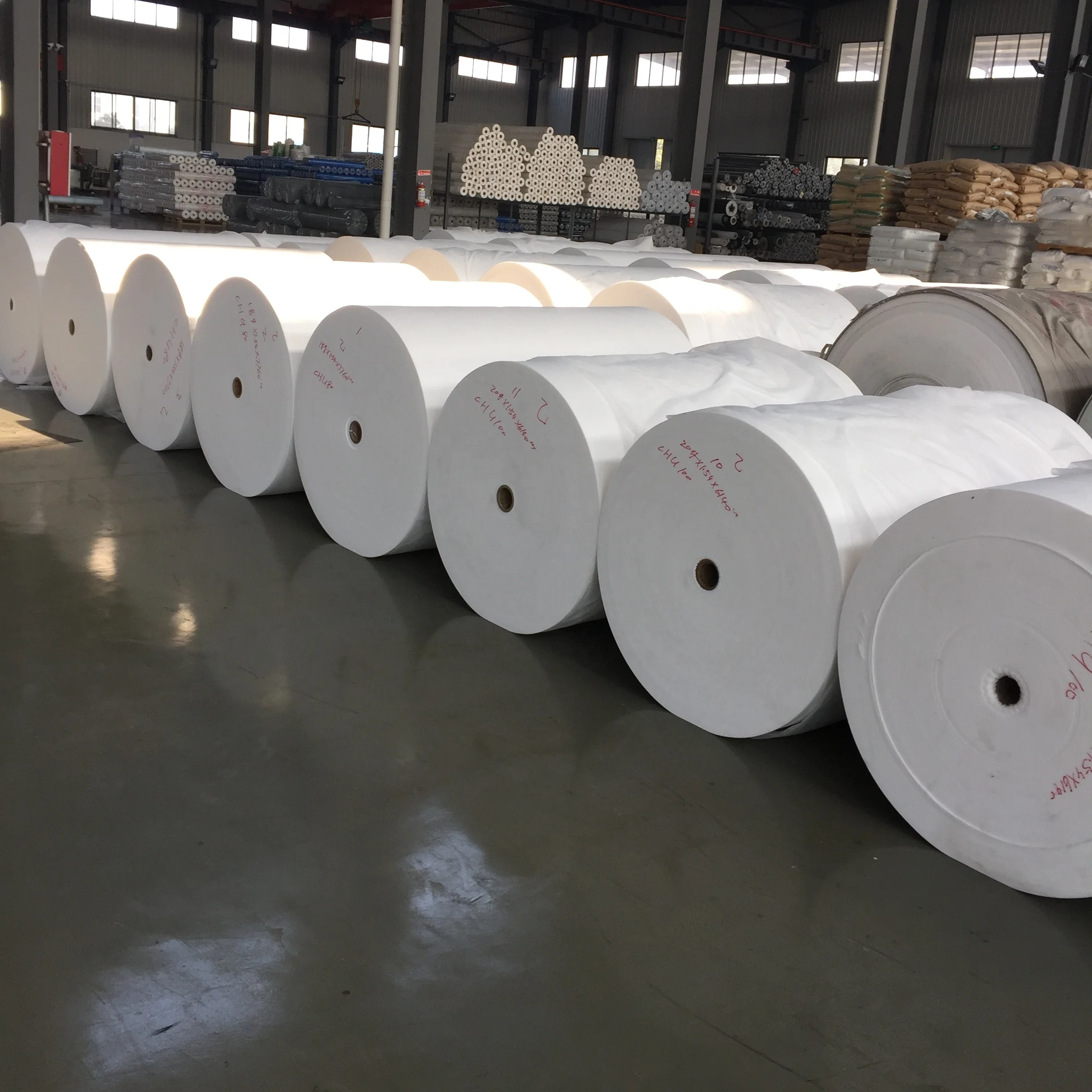 breathable membrane used under the asphalt shingle vapor permeable & Waterproof pitched roof underlay roof membrane