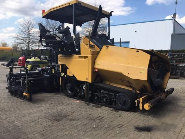 Hot sale Top brand 9M asphalt paver Road Construction Machine SMP90C-6 asphalt paving machine high efficiency safe and reliable