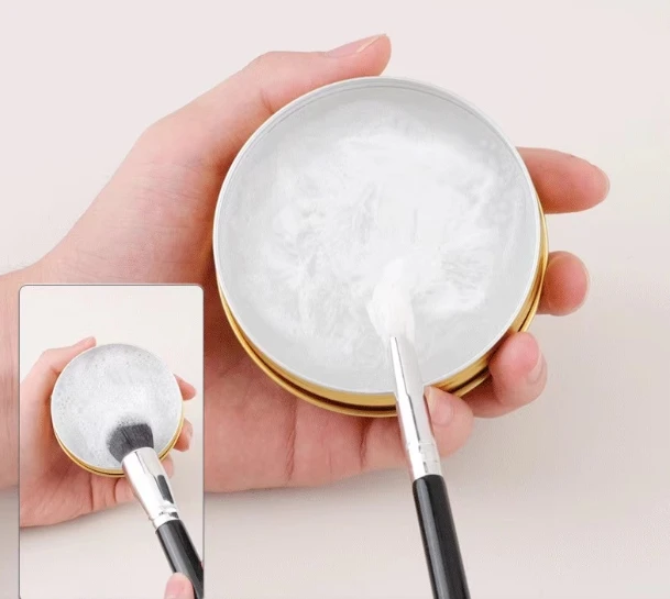 2 in 1 Brush Cleaner Soap Solid Silicone Make up Cleaning Brush Scrubber  Brush Cleaner Soap box