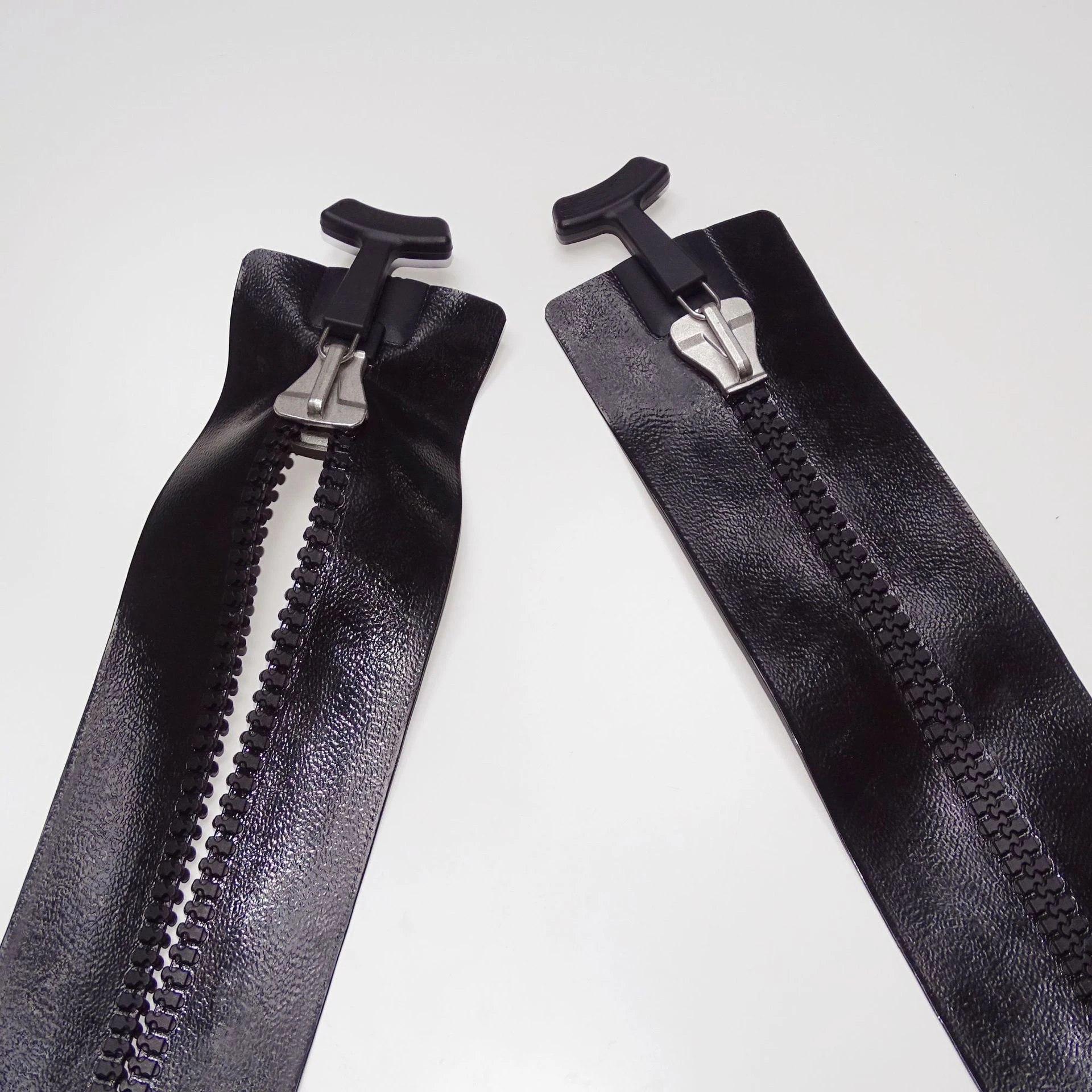 Factory Custom 5# 8# #10 Airtight Waterproof Resin PVC Zipper Strong Black Blue Waterproof TPU Airtight zipper