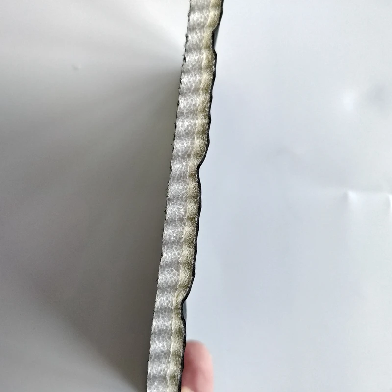 2023 No Embroidery Non-Toxic Scratch-Resistant Triangular Factory Fashionable Leather Car Mat