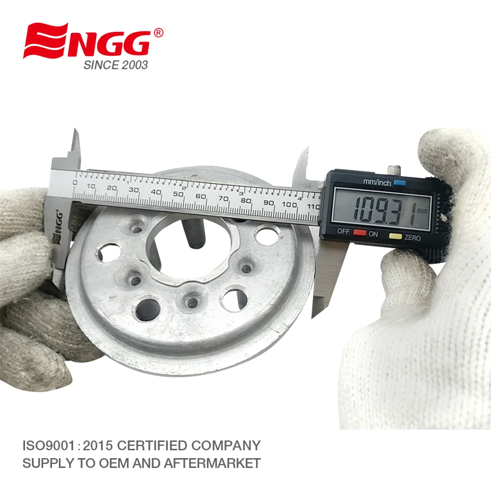 Top quality OEM quality wheel clutch AA 1014 71 AA101471 175CC bajaj three wheeler spares parts