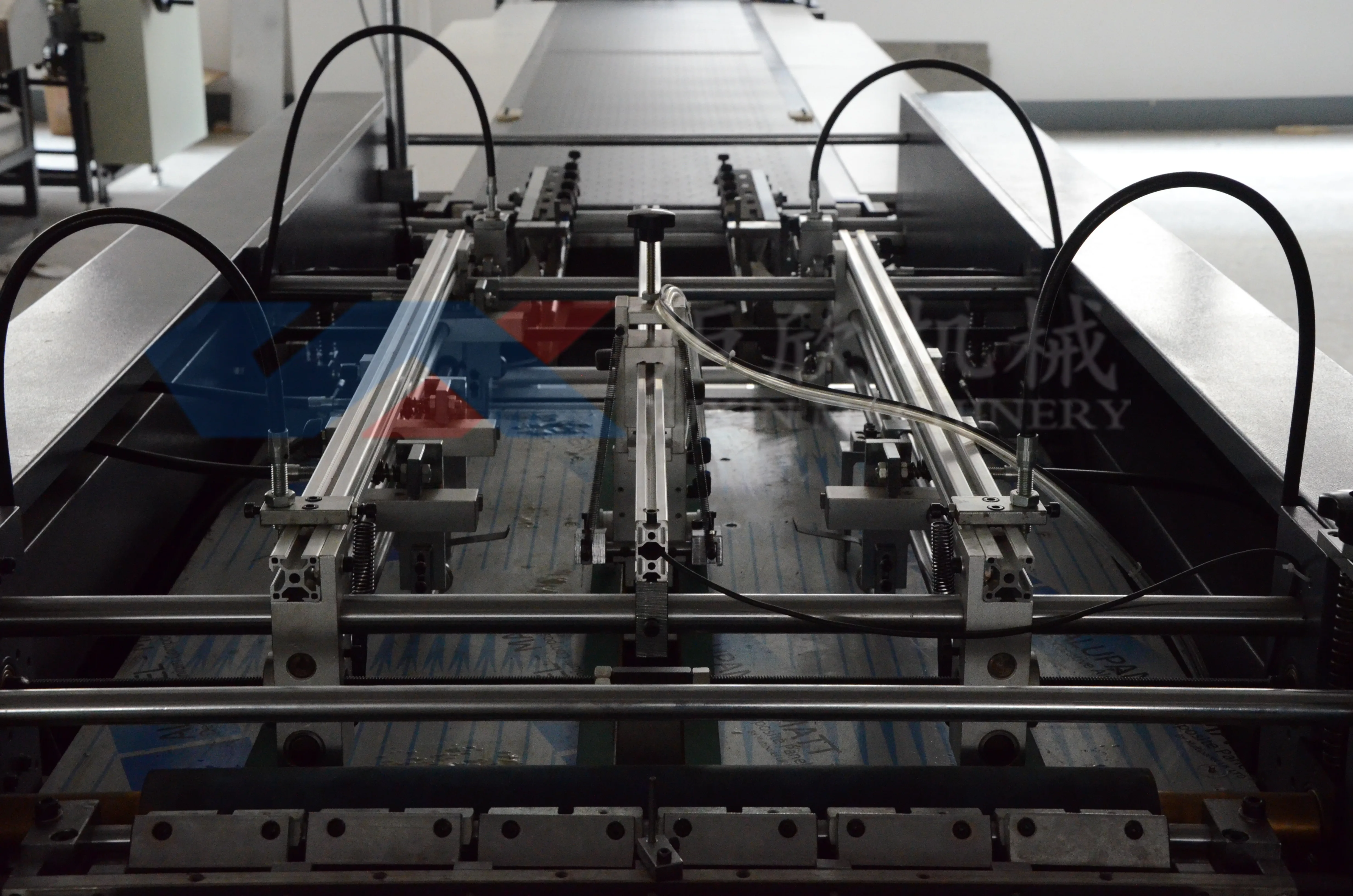 case maker/lever arch file  machine /Automatic covering machine