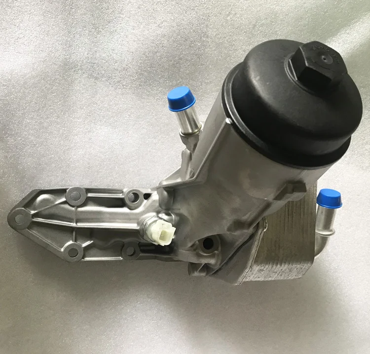 Китай Высокое Качество автозапчастей масляный радиатор BB3Q-6B624-EA для RANGER 3.2L BT50 3.2L