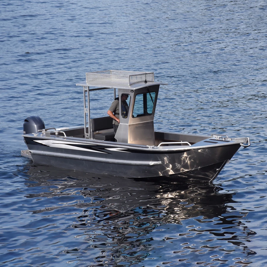 2022 New Best Quality All Welded Aluminum Boat Cabin Fishing Boat With Centre Console For Sale