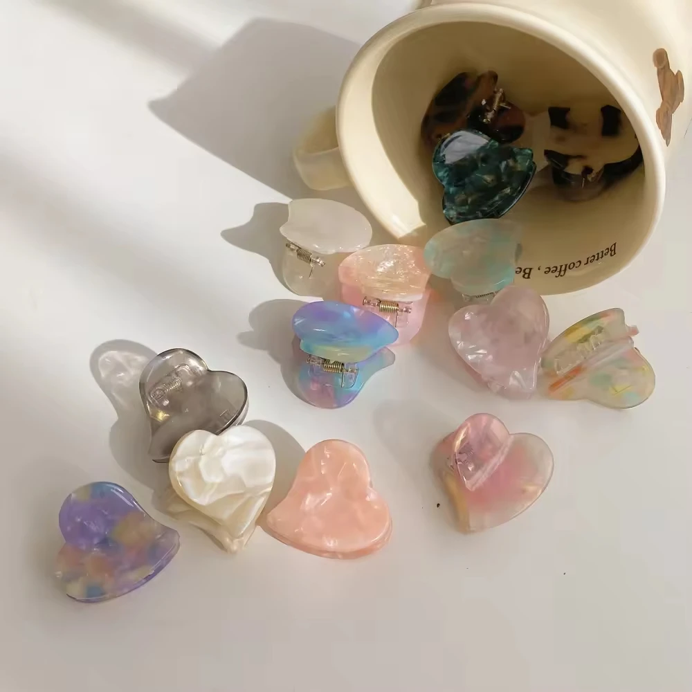 Wholesale New Designer Sweet Heart Mini Claw Clips Cute Korean Ins Style Leopard Acetate Hair Clips For Kids Accessories B039