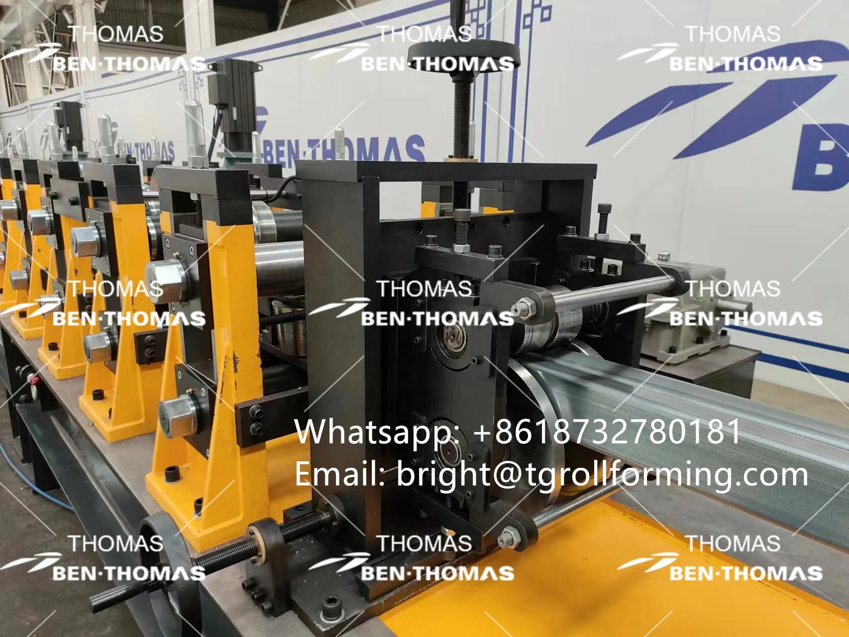 New design hihg speed C purlin roll forming machine