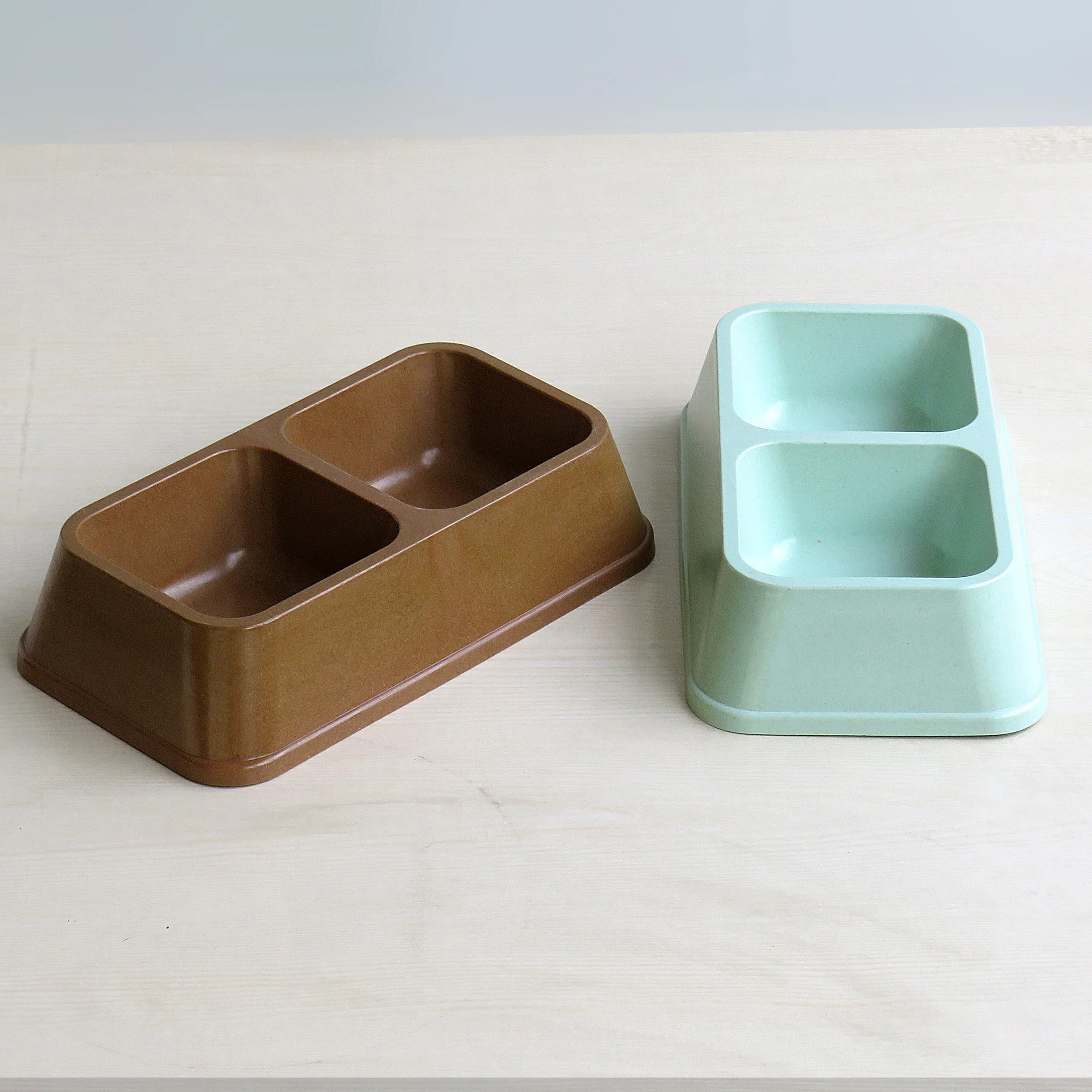 Lovely pet bowl double-layer color biodegradable cat and dog drinking rice basin