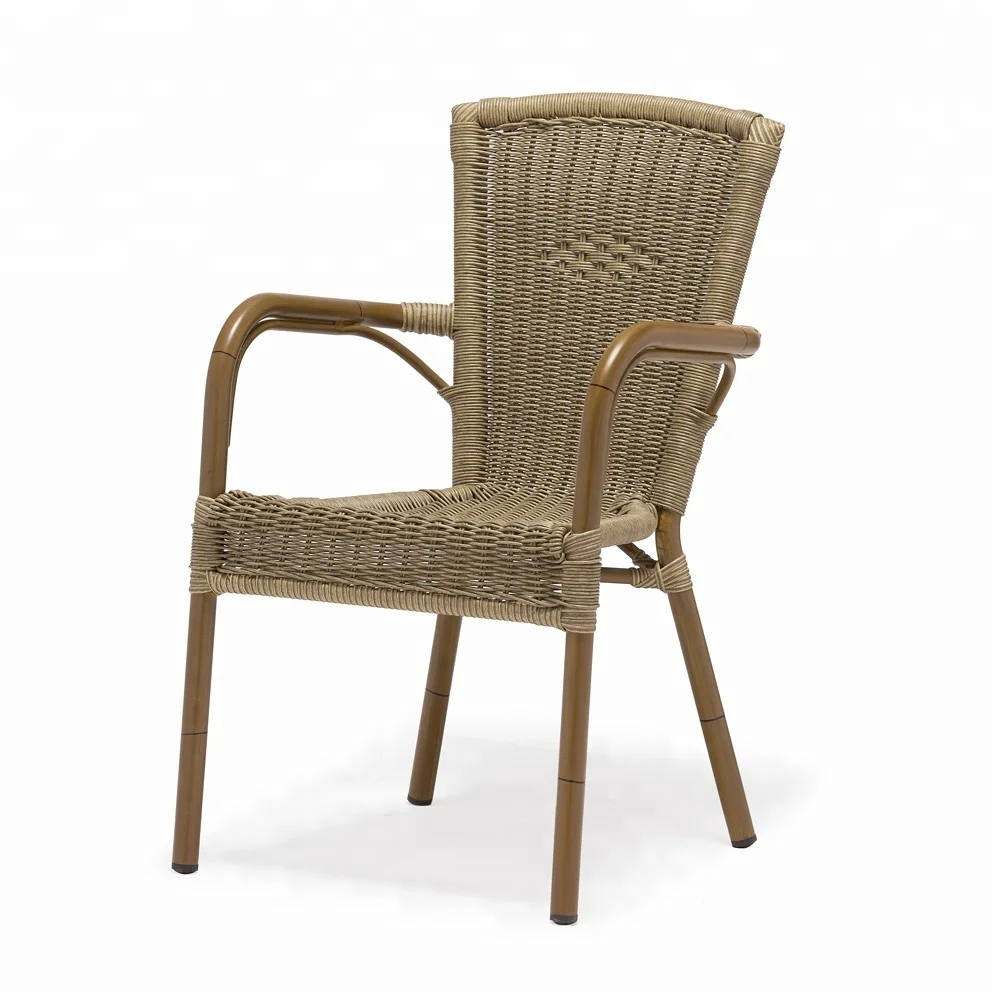 Cuun Rattan Mamasan Occasional Cantilever Chair For Acapulco