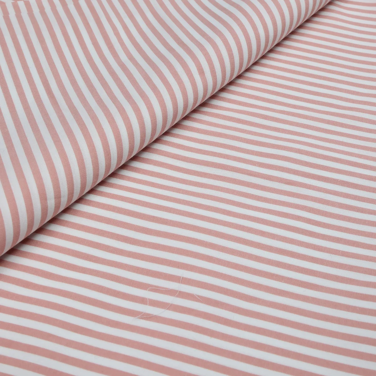 High quality yarn-dyed twill poplin striped cotton fabric with smooth texture