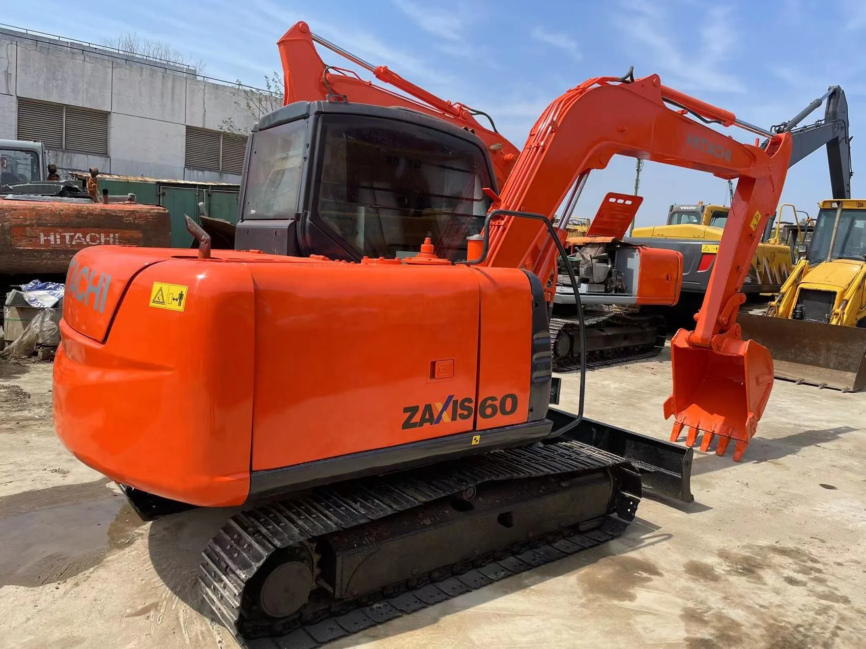 High Quality Used HITACHI Hitachi 60 in good working condition with cheap price for sale