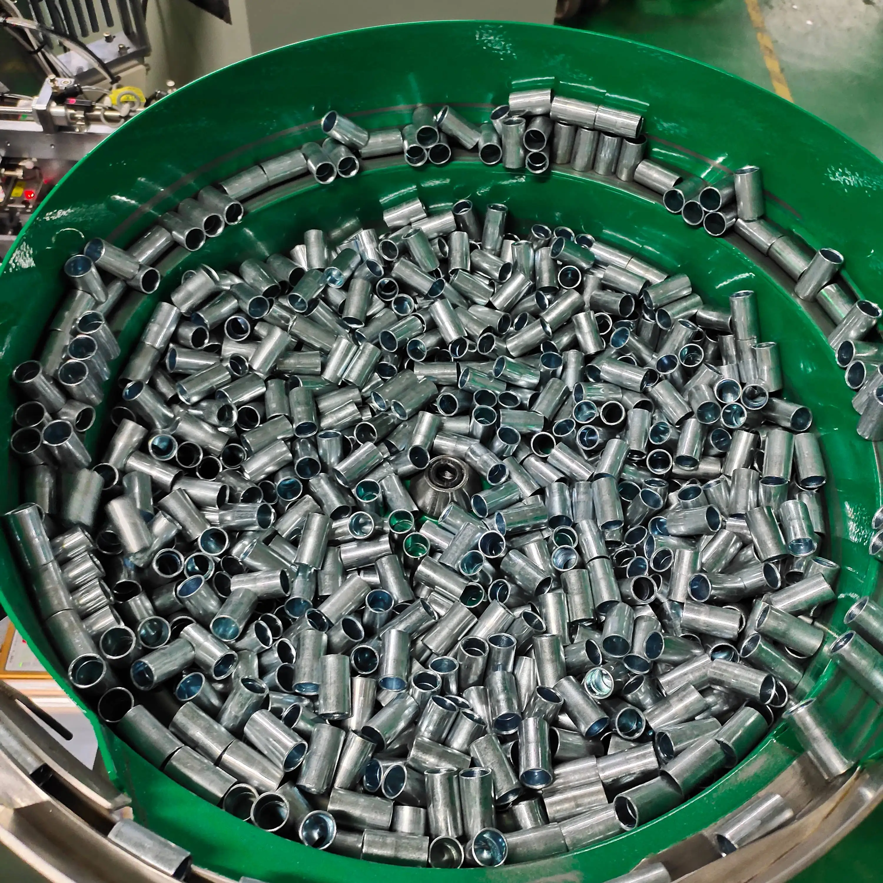 Hex Bolt Stainless Steel Concrete Sleeve Anchor  assembly  machine